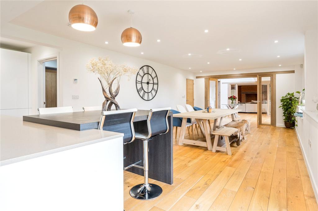 Open-Plan Reception
