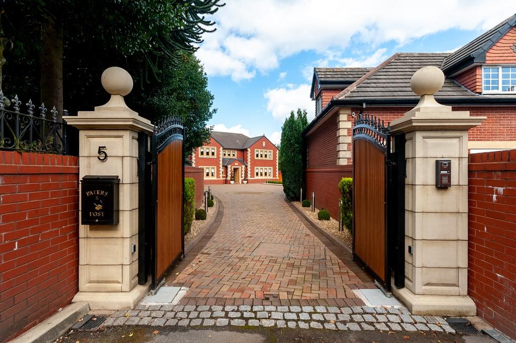 The Copse, Orrell, Wigan, WN5 4 bed detached house