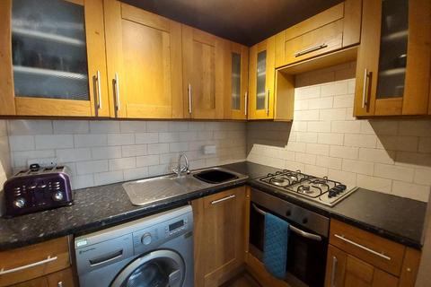 1 bedroom flat to rent, Victoria Road, Torry, Aberdeen, AB11