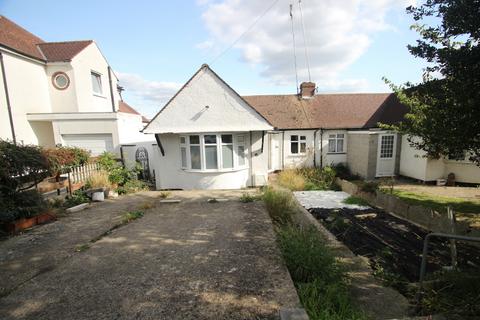 2 bedroom bungalow for sale - Hood Avenue, Orpington, BR5