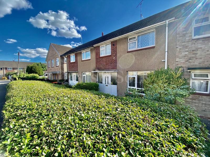 Cot Farm Close, Ringland, Newport.... 3 bed terraced house £150,000
