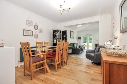 37 Carr Lane, Rawdon, Leeds, LS19 6PD