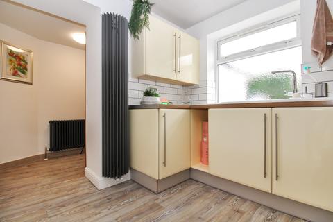 37 Carr Lane, Rawdon, Leeds, LS19 6PD
