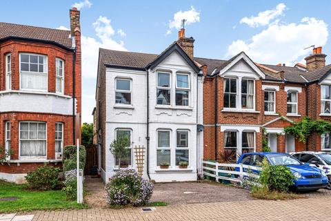 174 Mackenzie Road, Beckenham, BR3 4SF