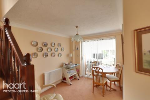 3 Azalea Road, Wick St Lawrence, Weston-super-mare, BS22 9TN