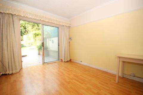 1 Woodrow Close, Perivale, Greenford, UB6 7HU