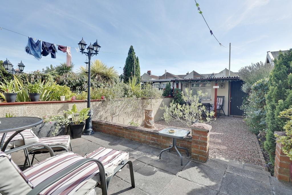 Toronto Road, Portsmouth 3 bed terraced house £225,000