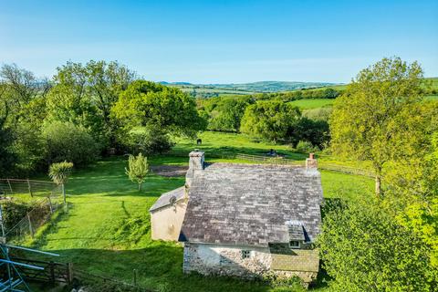 undefined, Gwynne Moor