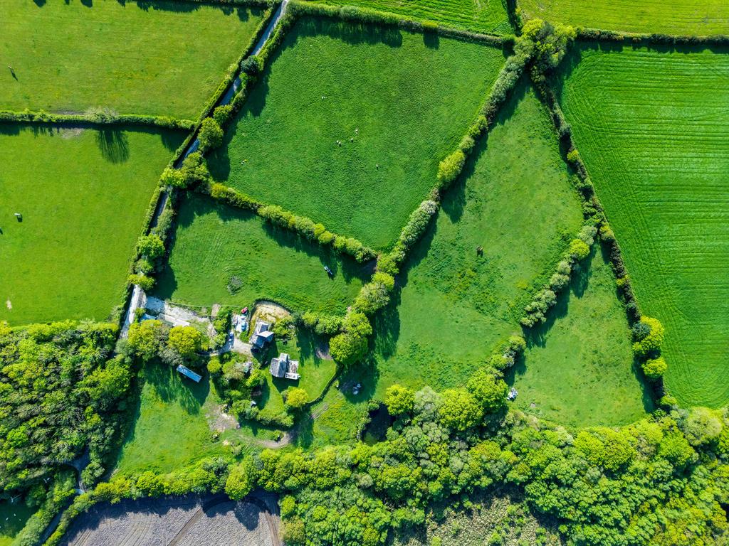 6466482f8c010 Gwynne Moor EXT17