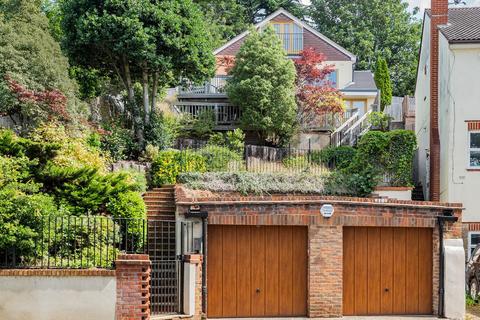 47 Highland Road, Bromley, BR1 4AA