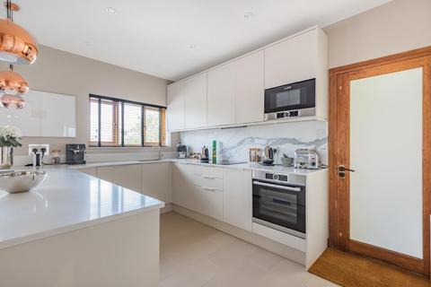 47 Highland Road, Bromley, BR1 4AA