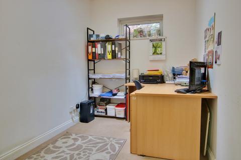 7 Middle Road, North Baddesley, Southampton, SO52 9HY