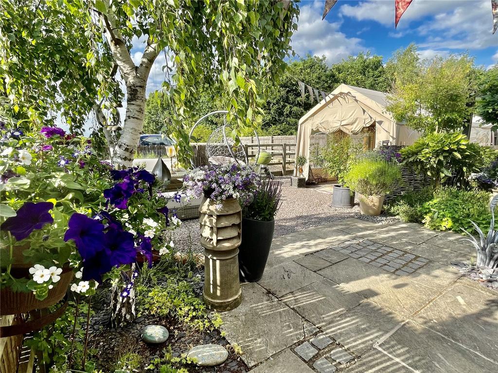 Garden to Main House
