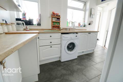 26 Browning Road, Ipswich, IP1 6ER