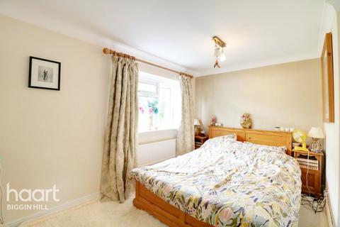 11 Keymer Close, Biggin Hill, Westerham, TN16 3DF