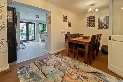 38 Barsloan Grove, Peterlee, SR8 2PY