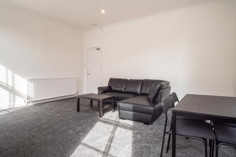 4 bedroom flat to rent, Park Road, Woodlands, Glasgow, G4