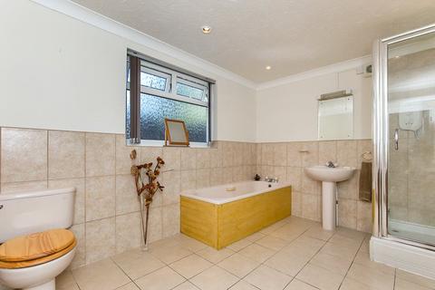 20 Waddon Road, Croydon, CR0 4LE
