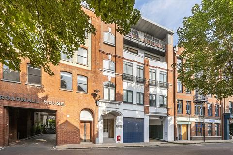 Flat 1, 25 Broadwall, London, SE1 9PS