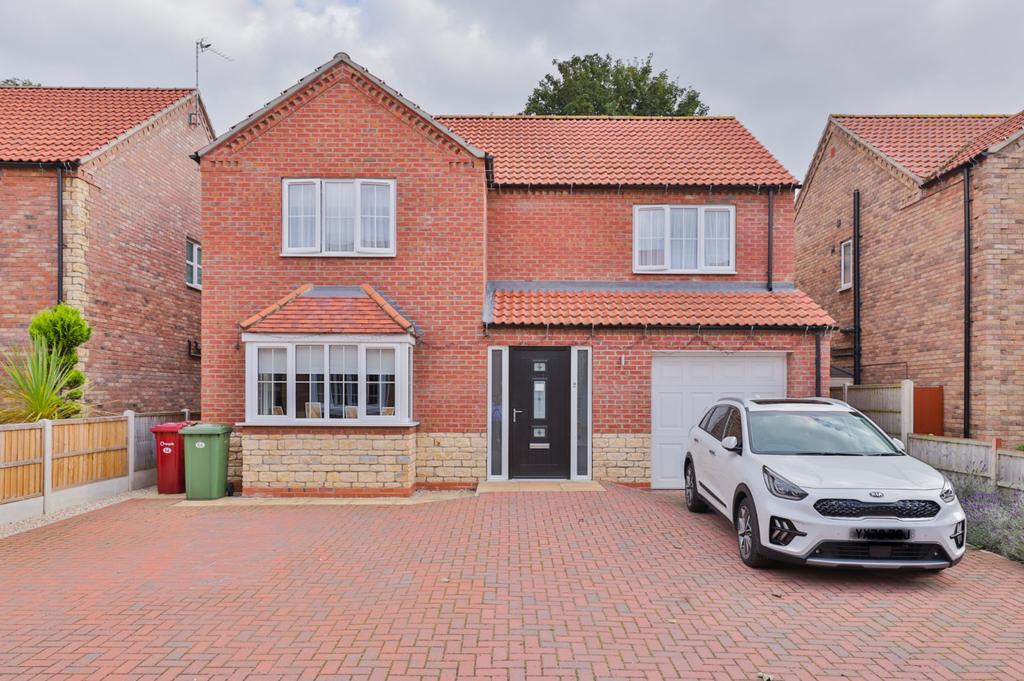 Franklin Way, BarrowuponHumber, DN19 4 bed detached house £280,000
