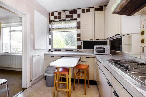 13 The Mead, West Wickham, BR4 0BA