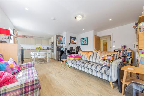 3 bedroom flat for sale - Arden Court, Arden Grove, Harpenden, Hertfordshire