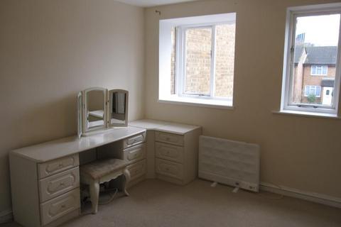 1 bedroom apartment to rent, Quincy Road, Egham, Surrey, TW20