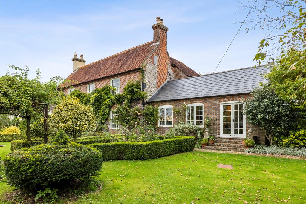 Blendworth, Hampshire, PO8 5 bed detached house for sale - £2,500,000