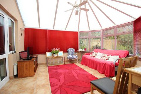 4 bedroom detached house for sale, Wellington Drive, Lee-On-The-Solent, Hampshire, PO13