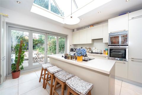 undefined, Alexandra Road, Richmond, TW9