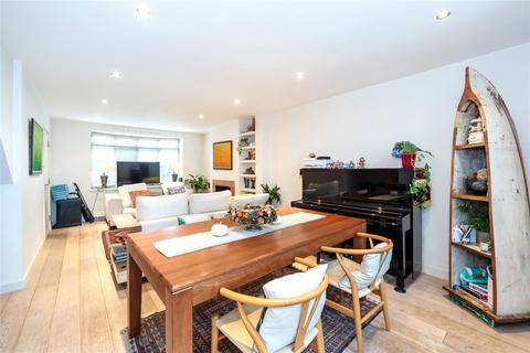 undefined, Alexandra Road, Richmond, TW9