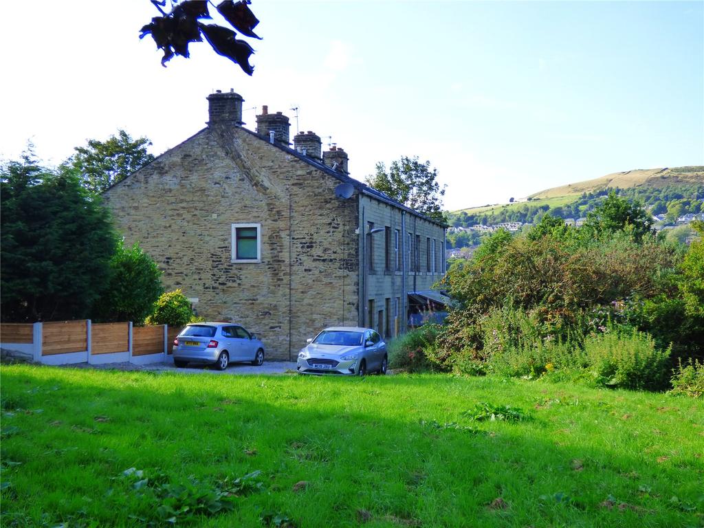 Stone Terrace Row: