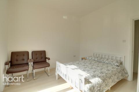 66 Hambrough Road, Southall, UB1 1JB