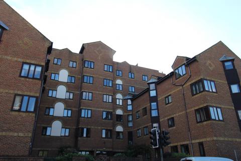 1 bedroom flat for sale, Rochester Gate, Rochester, Kent, ME1