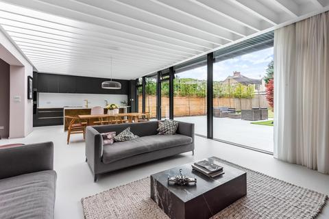 81 Brabourne Rise, Beckenham, BR3 6SD