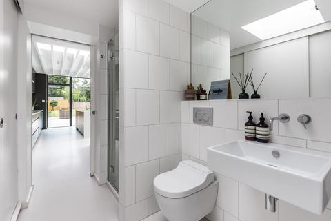 81 Brabourne Rise, Beckenham, BR3 6SD