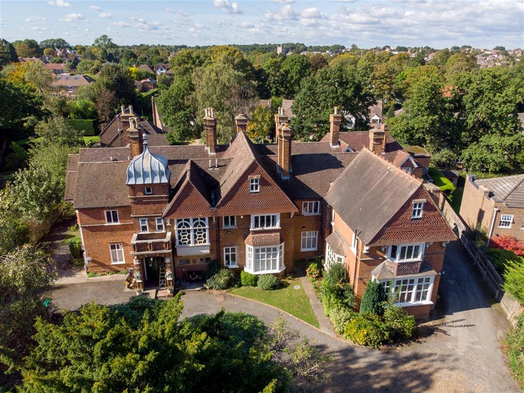 Selwood House, Kemnal Road, Chislehurst 1 bed apartment £995 pcm (£