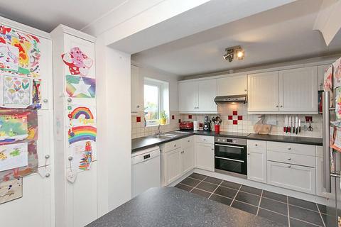 49 Berkeley Court, Sittingbourne, ME10 1UP