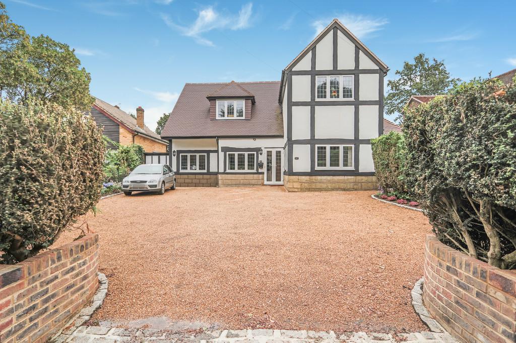 Coulsdon Road, Old Coulsdon 5 bed detached house £995,000