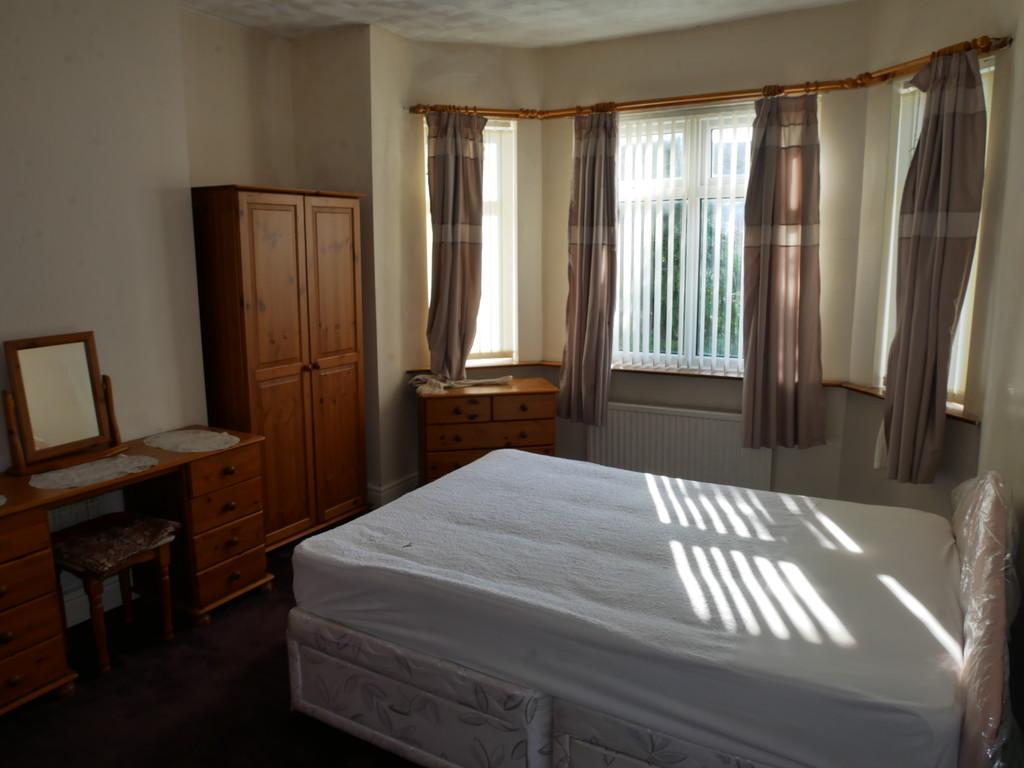 Main Double Bedroom
