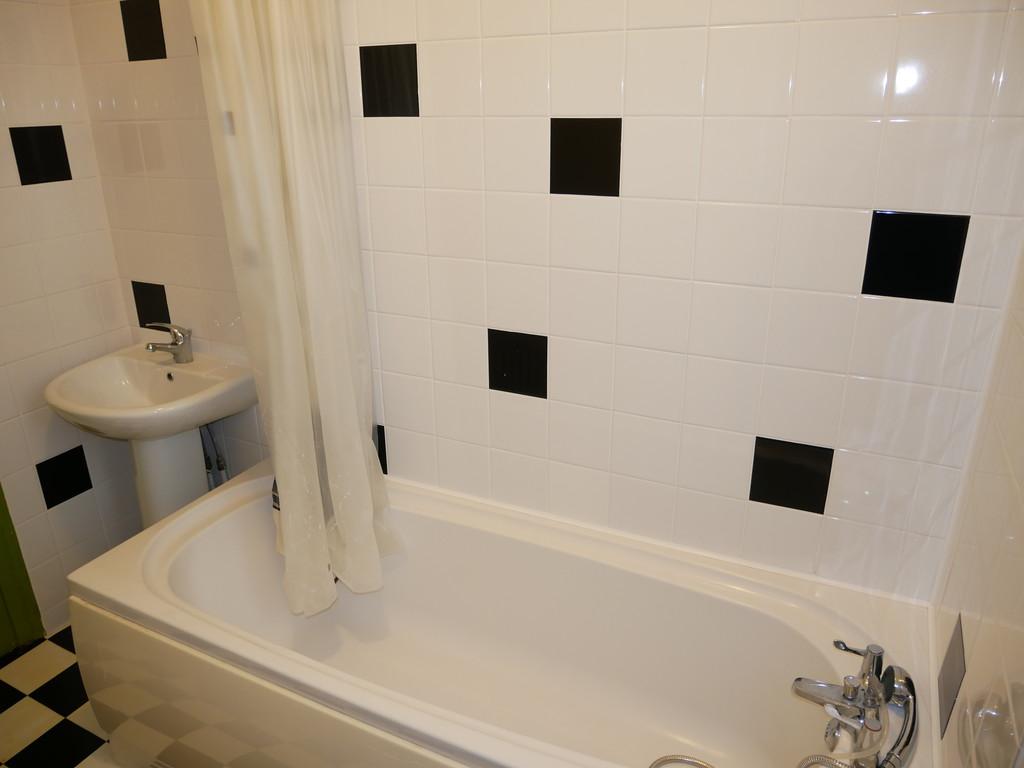Bathroom Upstairs