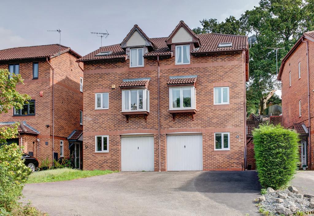 Lydham Close, Riverside, Redditch B98... 4 bed townhouse £250,000