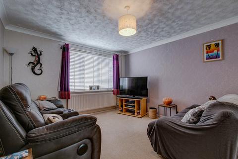 22 Chandlers Close, Redditch, B97 5HU