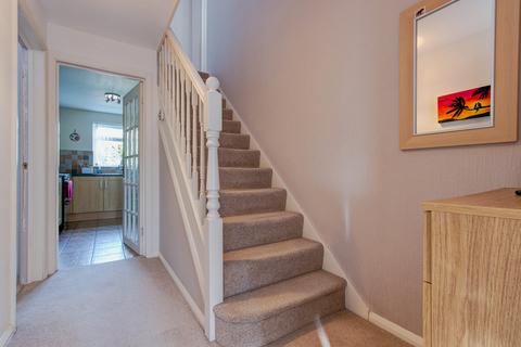 22 Chandlers Close, Redditch, B97 5HU