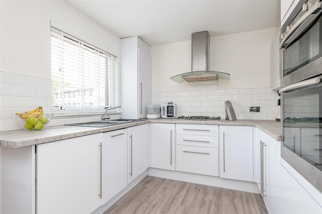 Kitchen/Dining Area