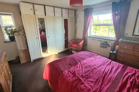 31 Balliol Road, Brackley, NN13 6LY