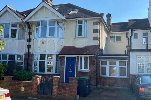 45 Rhodes Avenue, London, N22 7UR
