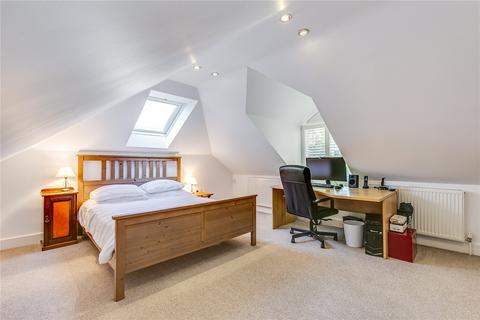 2 bedroom detached house to rent, High Park Road, Kew, Richmond, Surrey