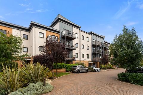44 Shingly Place, London, E4 6AE