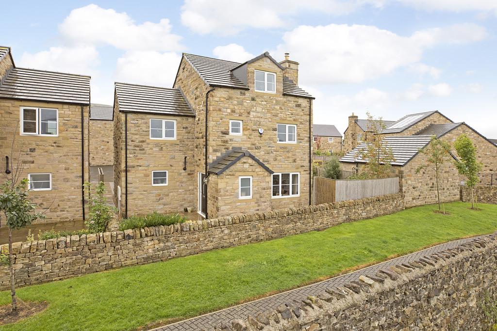 Hepworth Way, Skipton 4 bed detached house £495,000